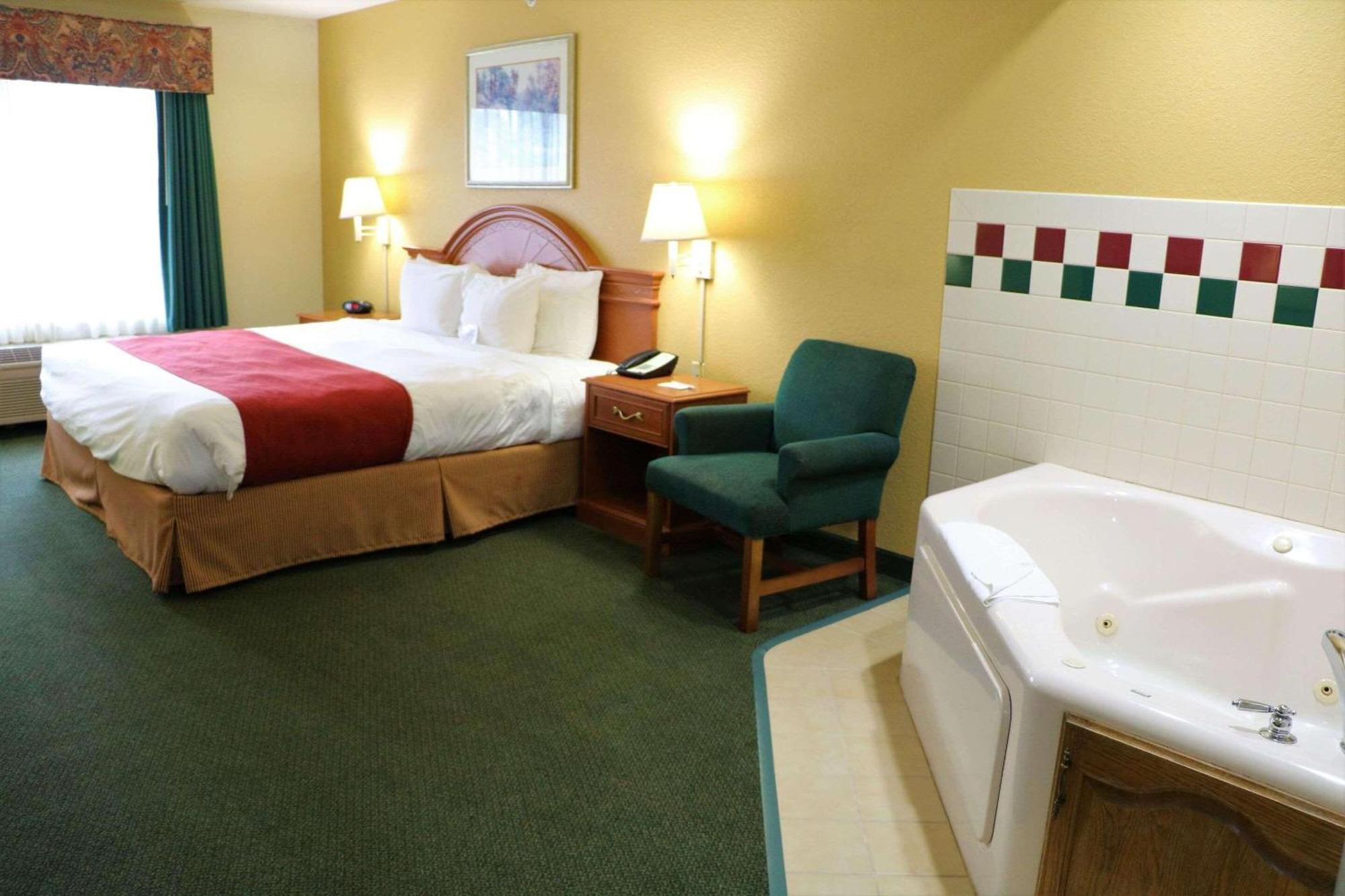 Country Inn & Suites By Radisson, Stockton, Il Buitenkant foto